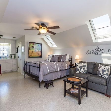 Apartament Gaushaus Royal Oaks Fredericksburg Zewnętrze zdjęcie